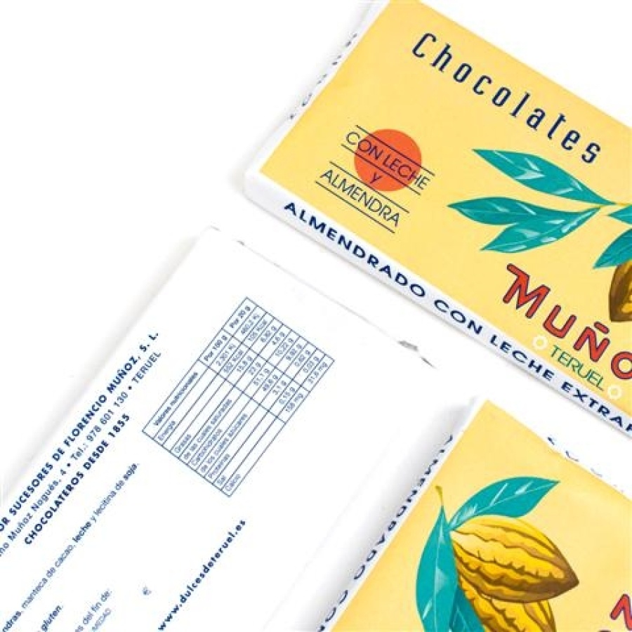 Chocolate con leche y almendra Muñoz 150 grs