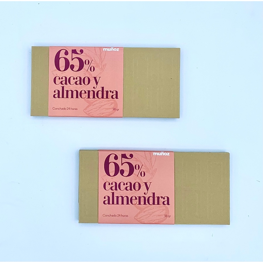 Chocolate puro 65 % con almendra marcona 100 grs